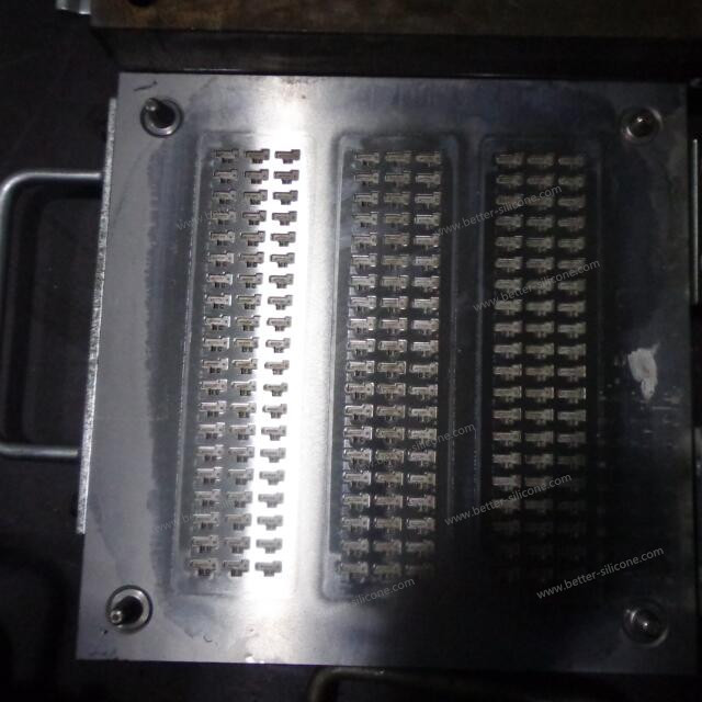 Rubber Compression Molding for Smart Phone Precision Silicone Seal