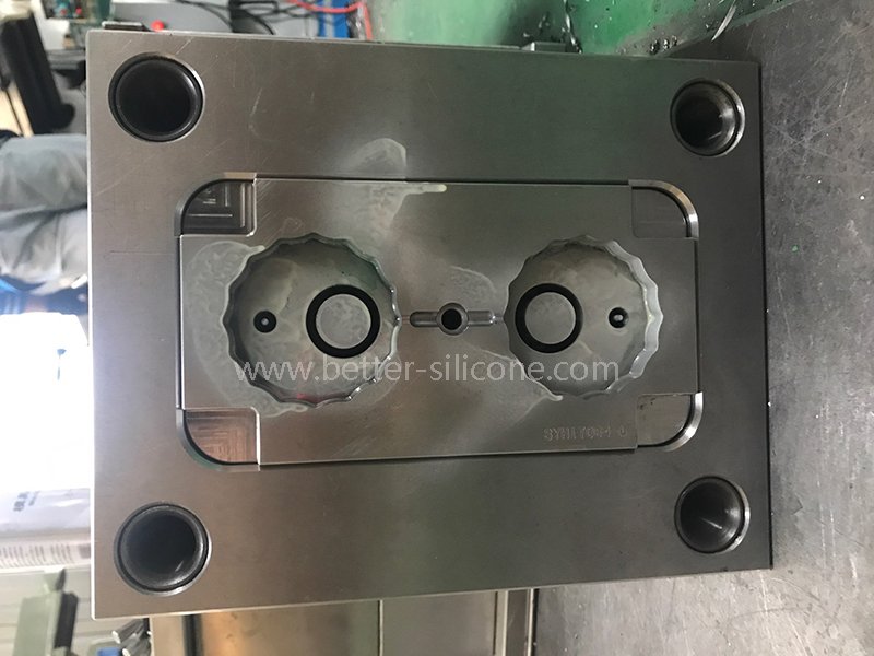 medical plastic injection molding.jpg