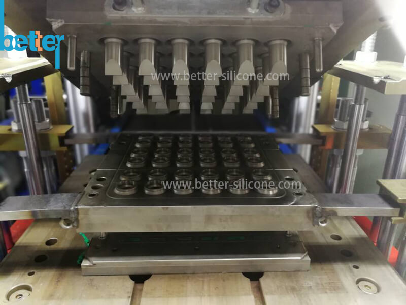 duckbill drain vavle molding