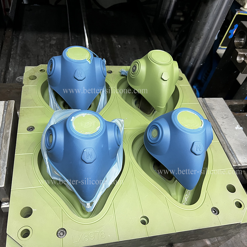 compression molding half face mask
